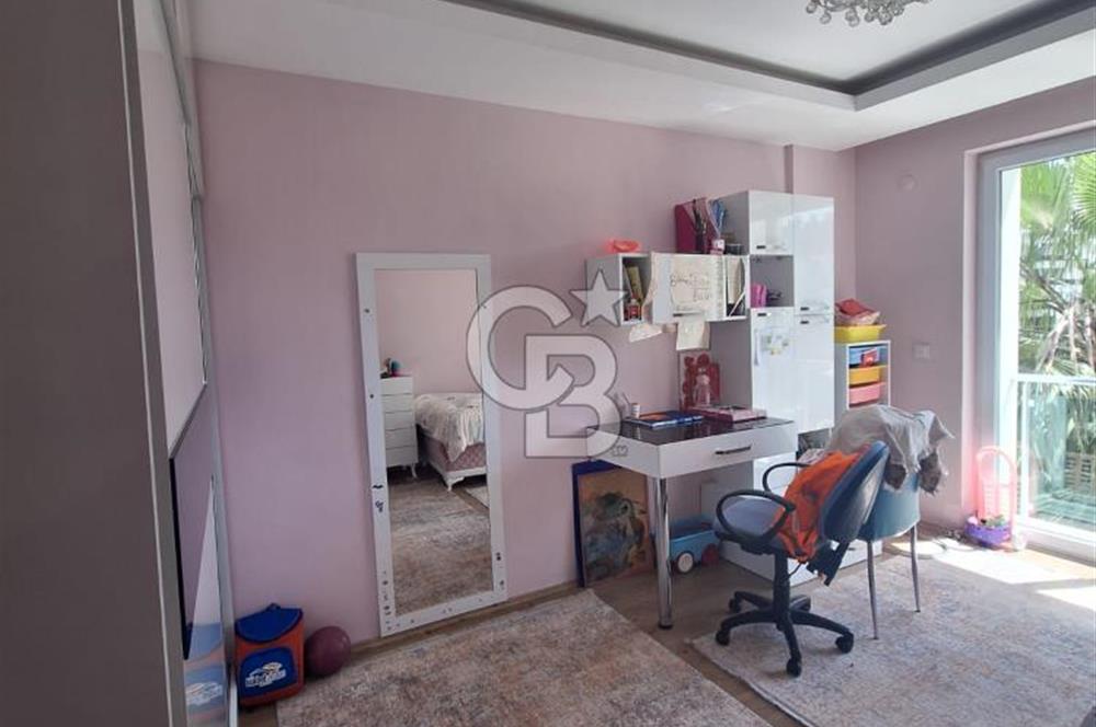 KONYAALTI/UNCALI KONAKLAR BÖLGESİNDE 4+1 HAVUZLU KİRALIK DAİRE