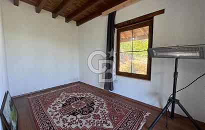 SELÇUK ŞİRİNCE’DE SATILIK DUBLEKS AHŞAP EVLİ MÜSTAKİL TARLA