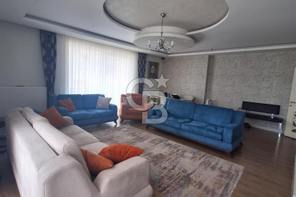 KONYAALTI/UNCALI KONAKLAR BÖLGESİNDE 4+1 HAVUZLU KİRALIK DAİRE