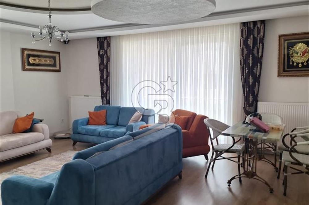 KONYAALTI/UNCALI KONAKLAR BÖLGESİNDE 4+1 HAVUZLU KİRALIK DAİRE