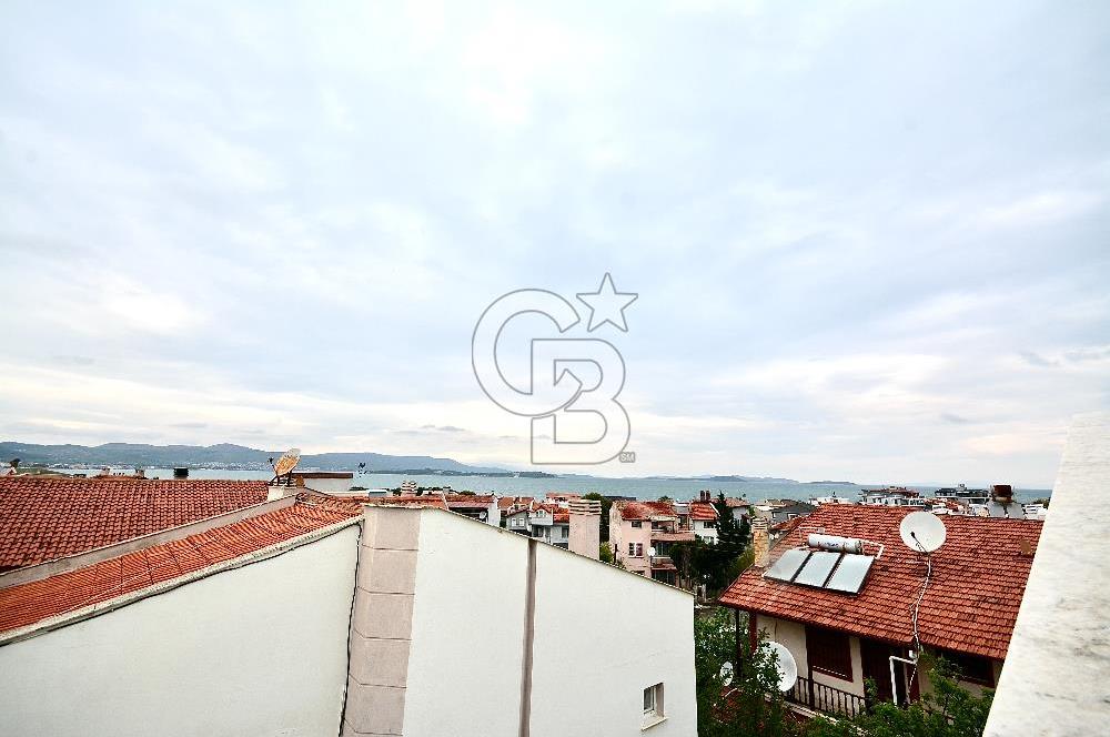 Urla Kalabak'ta Satılık 5+1 Müstakil Villa