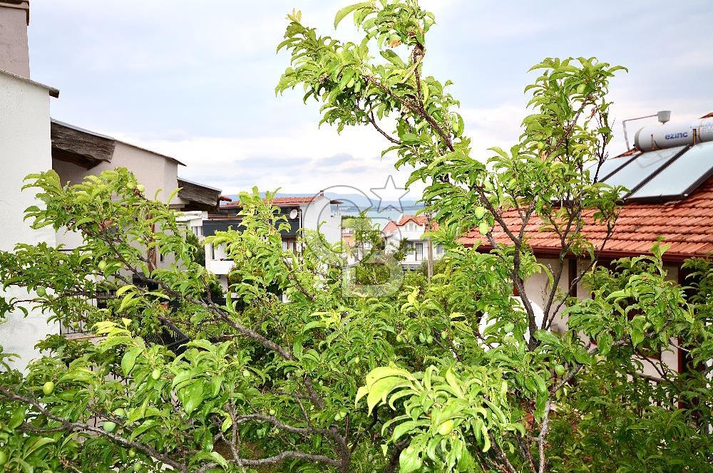 Urla Kalabak'ta Satılık 5+1 Müstakil Villa