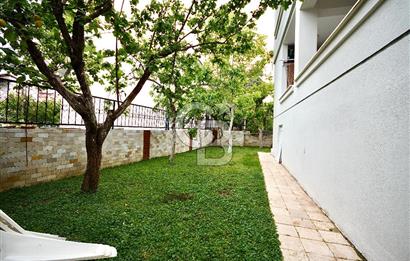 Urla Kalabak'ta Satılık 5+1 Müstakil Villa