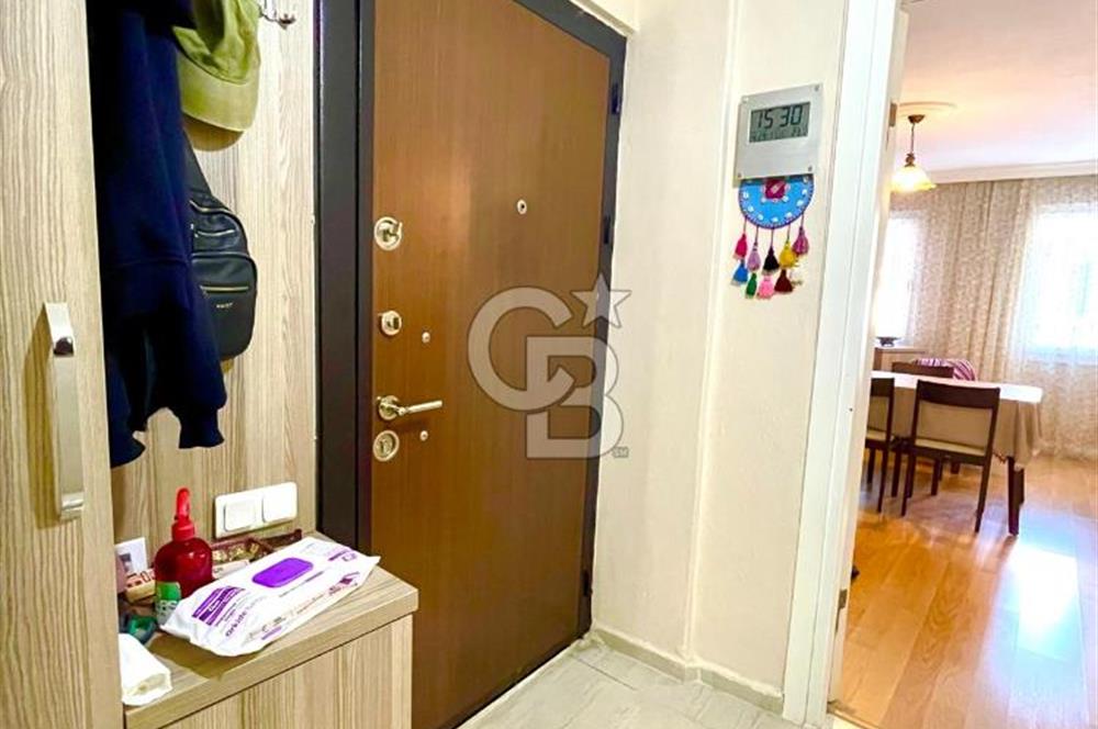 ESKİ FOÇA MERKEZDE DENİZE YÜRÜME MESAFESİ BAKIMLI SATILIK DAİRE