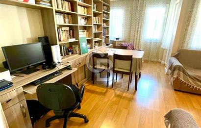 ESKİ FOÇA MERKEZDE DENİZE YÜRÜME MESAFESİ BAKIMLI SATILIK DAİRE