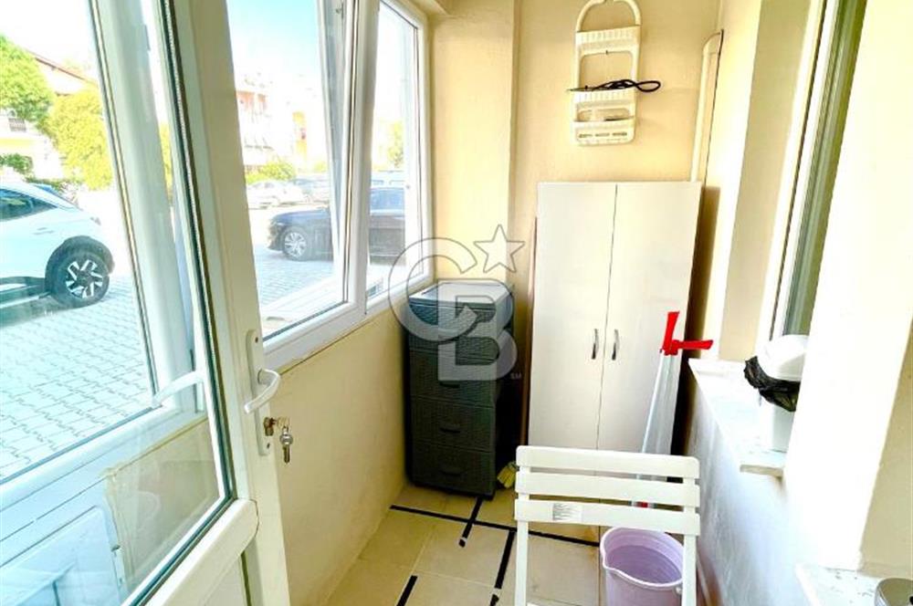 ESKİ FOÇA MERKEZDE DENİZE YÜRÜME MESAFESİ BAKIMLI SATILIK DAİRE