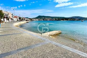 ESKİ FOÇA MERKEZDE DENİZE YÜRÜME MESAFESİ BAKIMLI SATILIK DAİRE