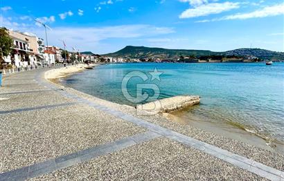 ESKİ FOÇA MERKEZDE DENİZE YÜRÜME MESAFESİ BAKIMLI SATILIK DAİRE