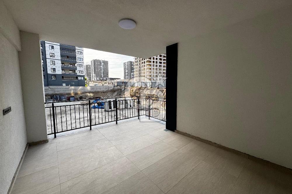YENİBATI MH.'DE/ELLS KONUTLARI/ÇİFT BANYOLU/180 M2 LÜKS 4,5+1