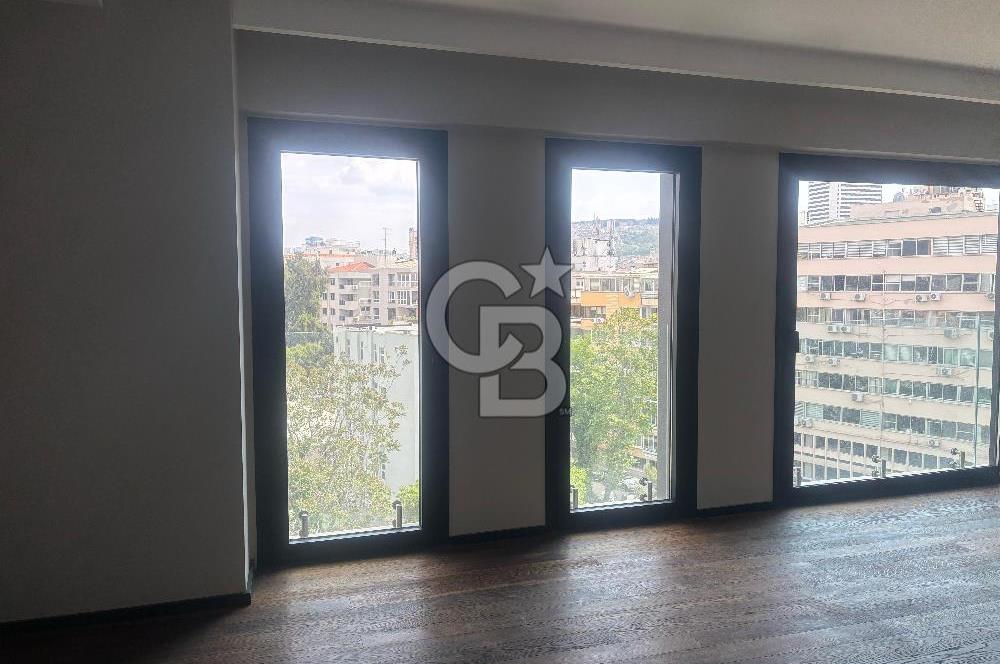 CB Yalı'dan Alsancak Cumhuriyet Blv. üzerinde Satılık 3+1 Daire