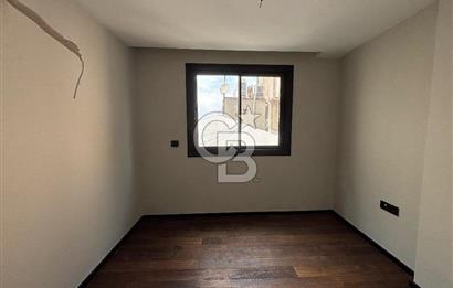 CB Yalı'dan Alsancak Cumhuriyet Blv. üzerinde Satılık 3+1 Daire