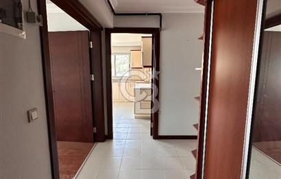 İzmir Narlıderede Site İçerisinde  Deniz - Körfez Manzaralı Satılık 3+1 Daire 