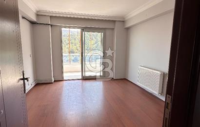 İzmir Narlıderede Site İçerisinde  Deniz - Körfez Manzaralı Satılık 3+1 Daire 