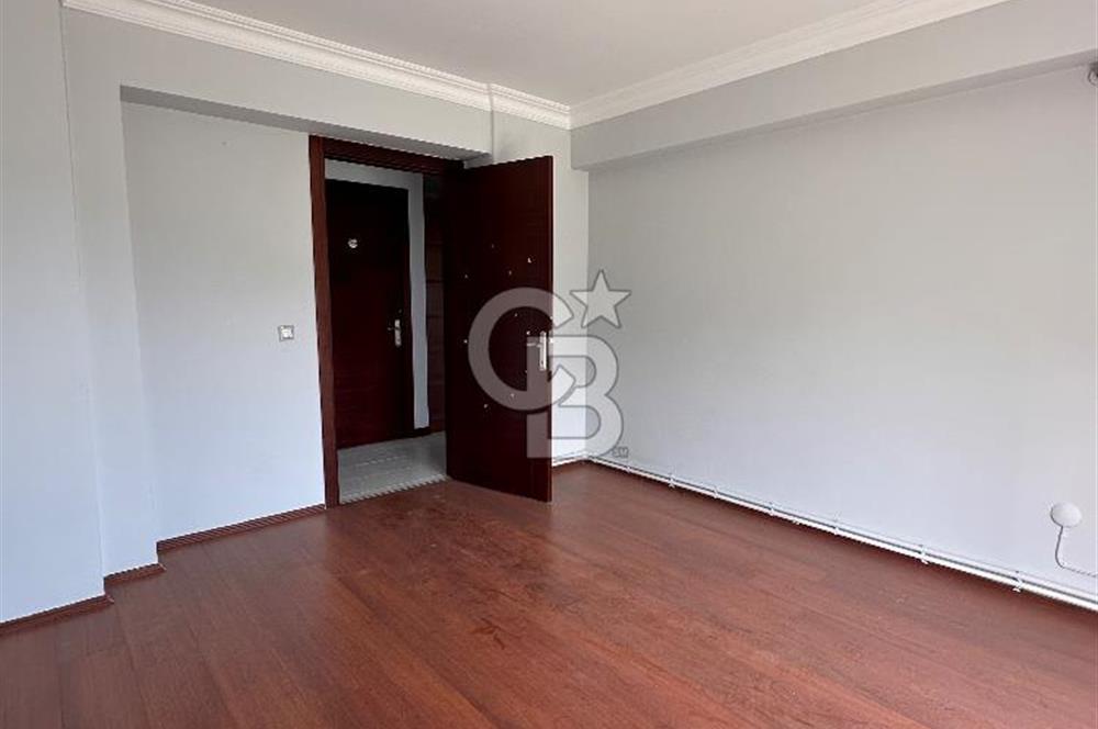 İzmir Narlıderede Site İçerisinde  Deniz - Körfez Manzaralı Satılık 3+1 Daire 