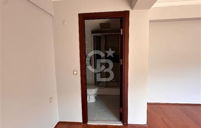 İzmir Narlıderede Site İçerisinde  Deniz - Körfez Manzaralı Satılık 3+1 Daire 