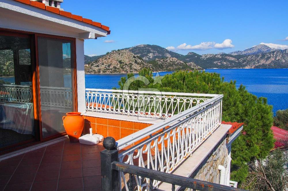 Marmaris Selimiye de 1250m2 Arsa İçerisinde Satılık Eşyalı Villa