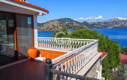 Marmaris Selimiye de 1250m2 Arsa İçerisinde Satılık Eşyalı Villa