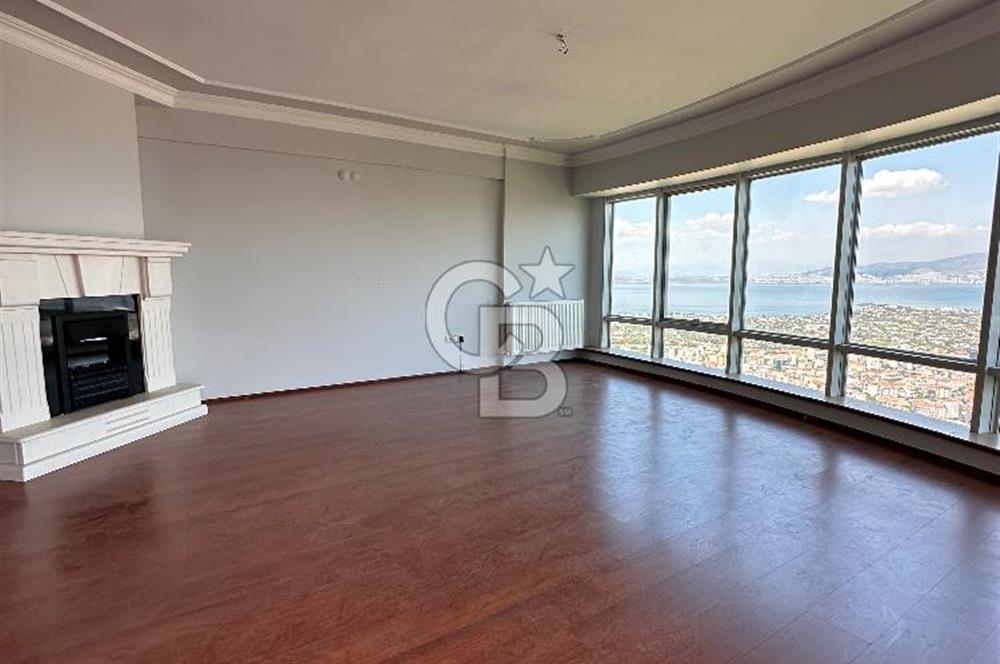İzmir Narlıderede Site İçerisinde  Deniz - Körfez Manzaralı Satılık 3+1 Daire 