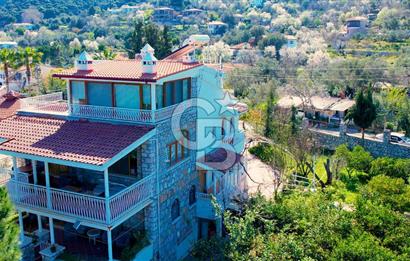 Marmaris Selimiye de 1250m2 Arsa İçerisinde Satılık Eşyalı Villa