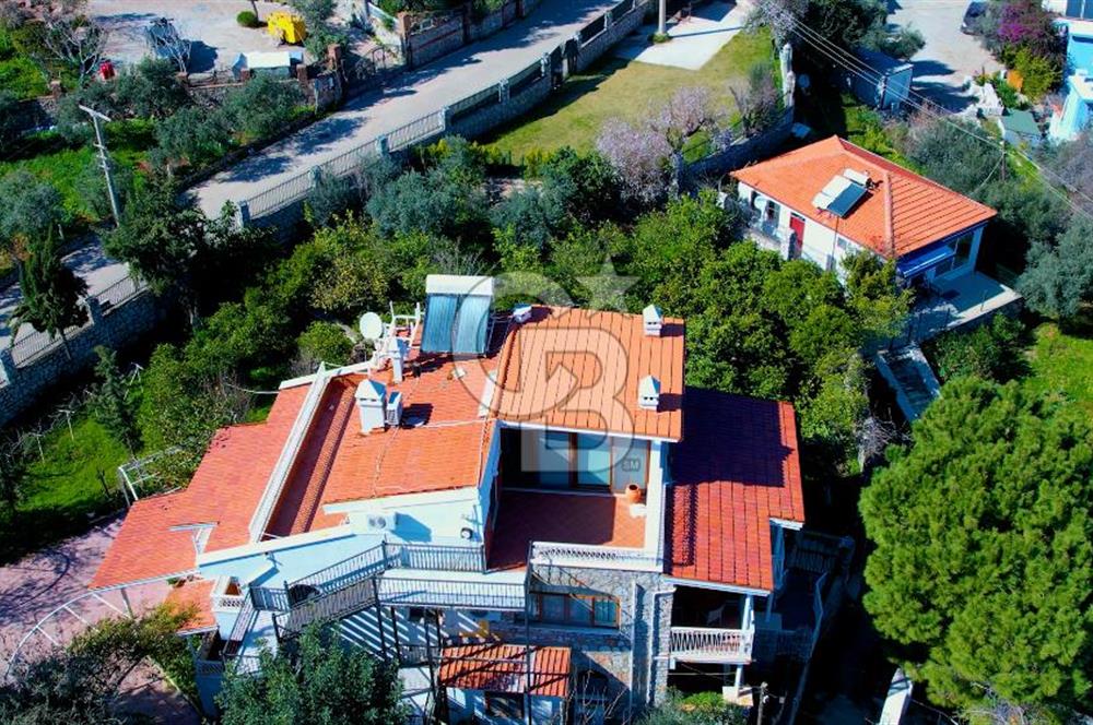Marmaris Selimiye de 1250m2 Arsa İçerisinde Satılık Eşyalı Villa