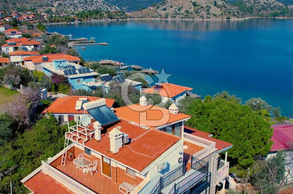 Marmaris Selimiye de 1250m2 Arsa İçerisinde Satılık Eşyalı Villa