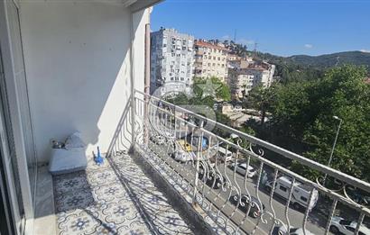 POLİGON'DA İNÖNÜ CADDESİ ÜZERİ 3+1 SATILIK DAİRE