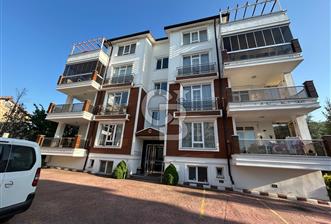 GÖLCÜK ATATÜRK MAHALLESİNDE 2,5+1 KİRALIK ARAKAT DAİRE.