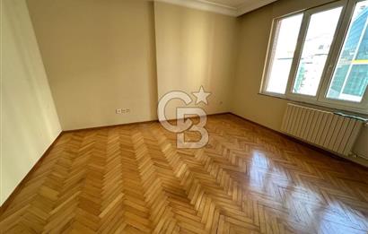 Kadıköy Caddebostanda Satılık Dubkex Daire 