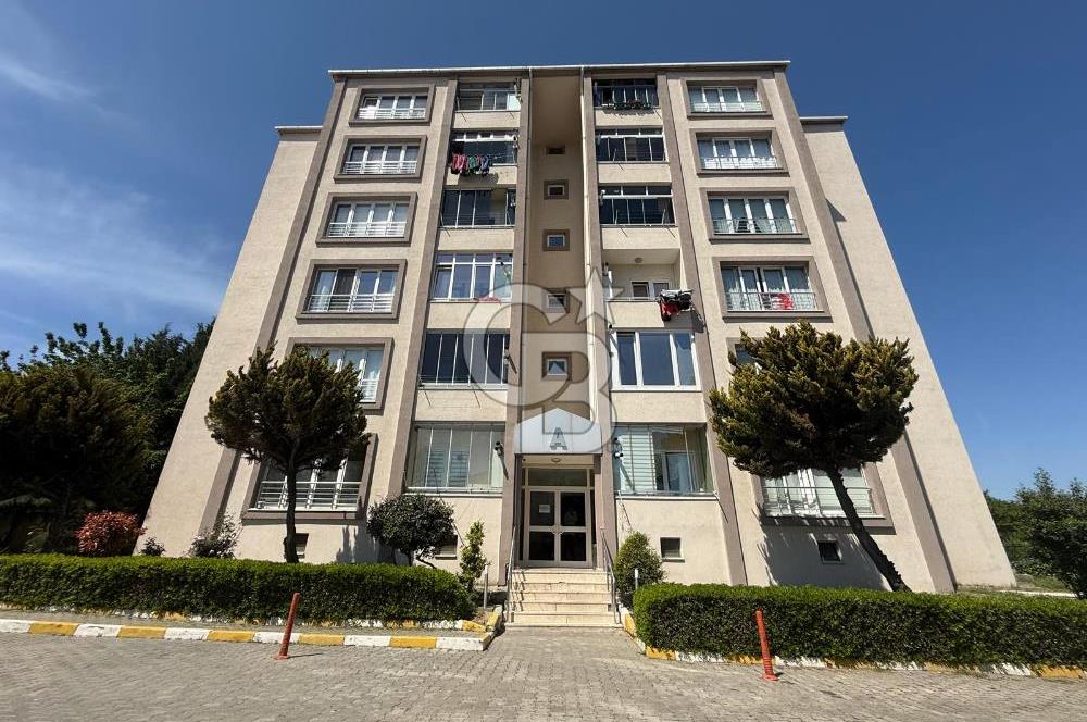 BEYLİKDÜZÜ YAKUT EVLER SİTESİNDE SATILIK LÜX 3+1 DAİRE