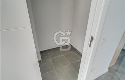 Karşıyaka Şemikler Anadolu Cad. Opet Yanı Lüx 1+1 Kiralık Daire