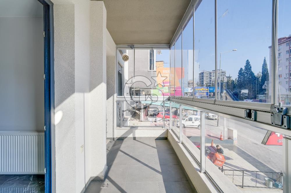 Karşıyaka Şemikler Anadolu Cad. Opet Yanı Lüx 1+1 Kiralık Daire