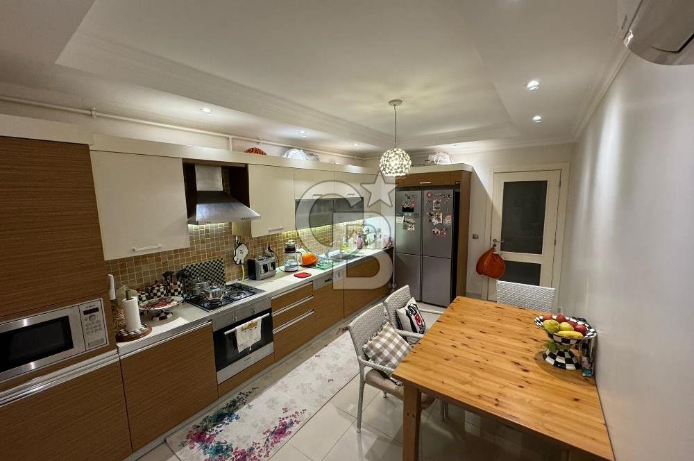 Beylikdüzü Kavaklı Çınar Evler Sitesi Satılık 3+1 Daire