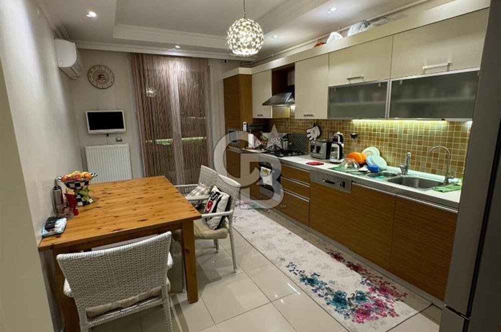 Beylikdüzü Kavaklı Çınar Evler Sitesi Satılık 3+1 Daire