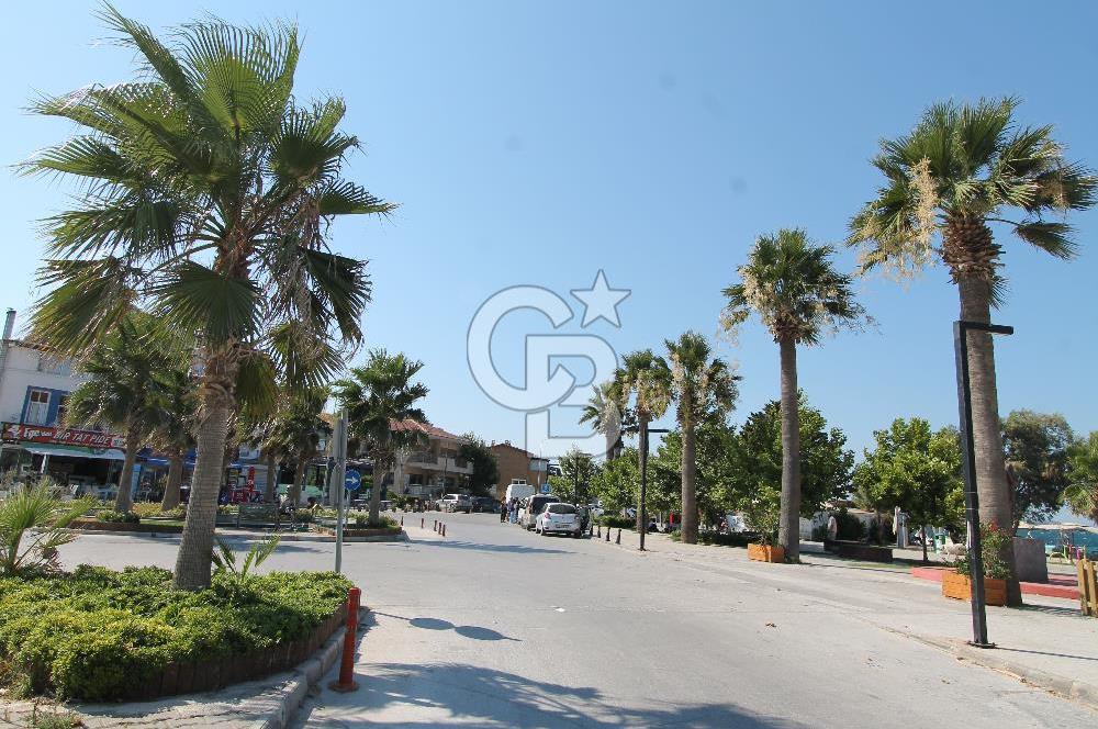 Urla İskelede Eşsiz Konumda Kiralık 2+1 Villa
