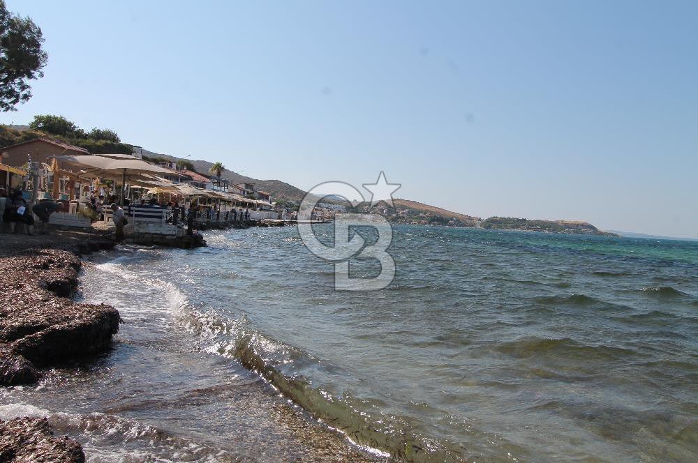 Urla İskelede Eşsiz Konumda Kiralık 2+1 Villa