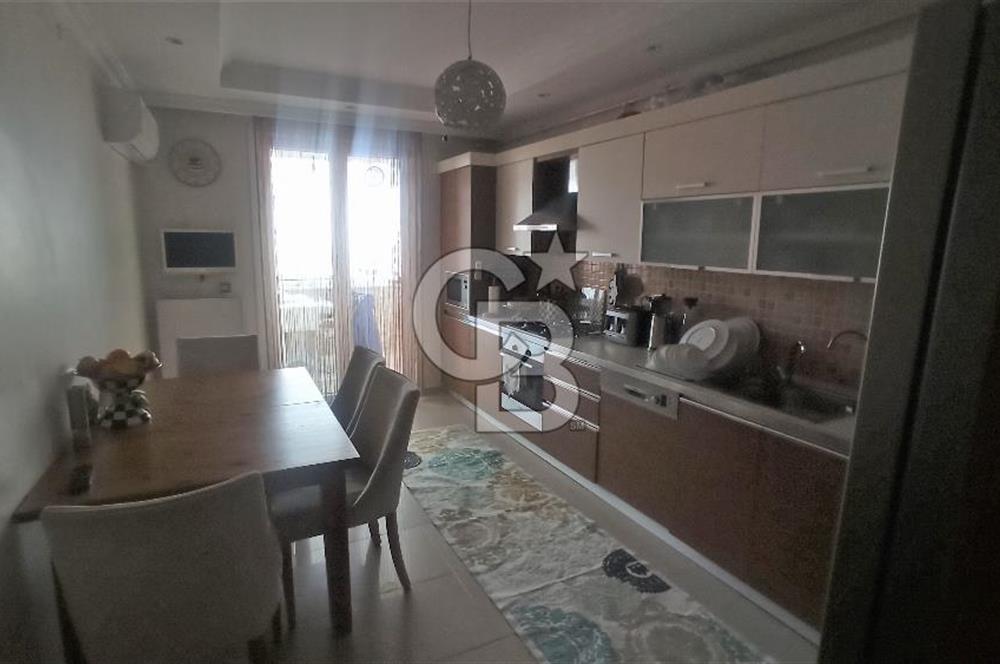 Beylikdüzü Kavaklı Çınar Evler Sitesi Satılık 3+1 Daire