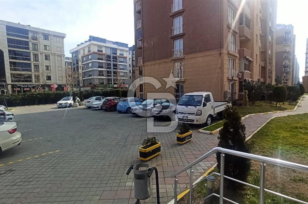 Beylikdüzü Kavaklı Çınar Evler Sitesi Satılık 3+1 Daire