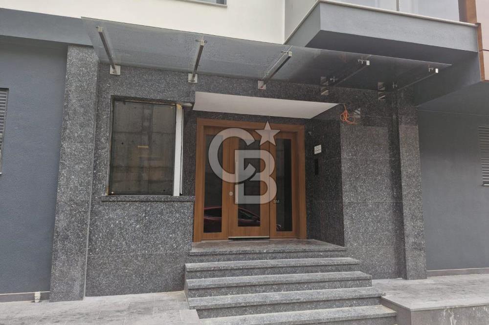 İZMİR BORNOVA'DA 1+1 SATILIK FIRSAT DAİRE
