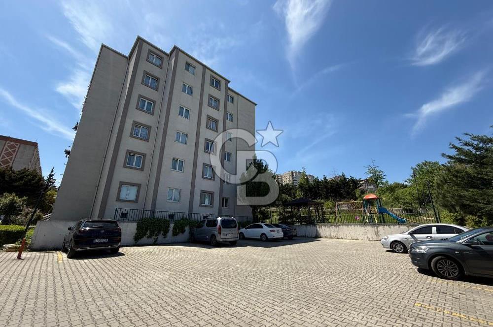 BEYLİKDÜZÜ YAKUT EVLER SİTESİNDE SATILIK LÜX 3+1 DAİRE