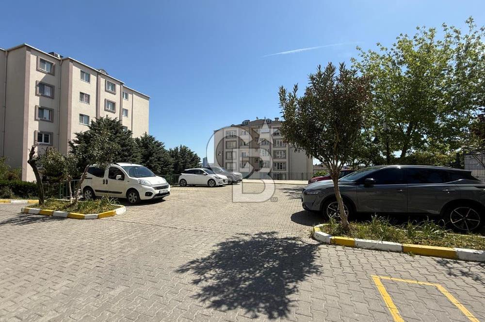 BEYLİKDÜZÜ YAKUT EVLER SİTESİNDE SATILIK LÜX 3+1 DAİRE
