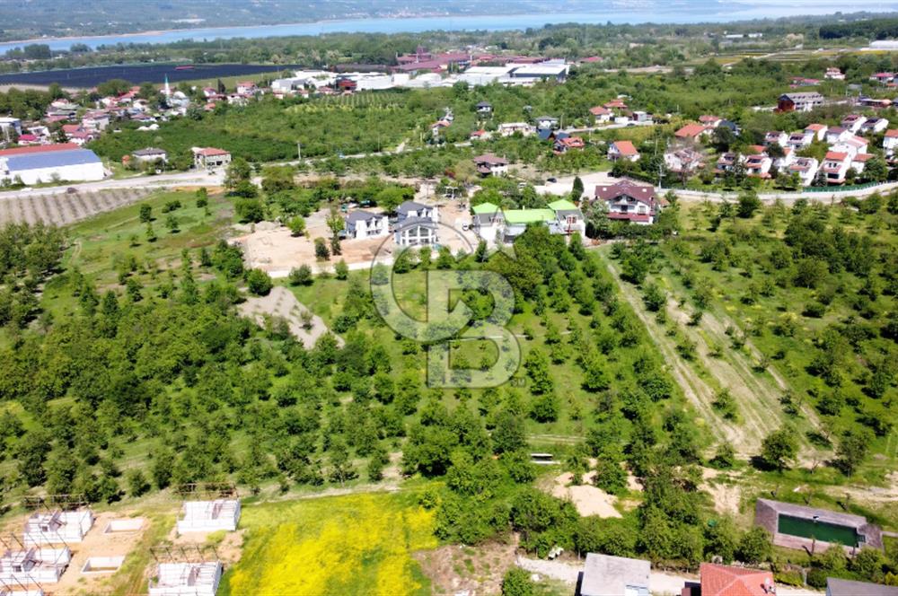CB AKADEMİ MAŞUKİYE SATILIK 2200 m2 VİLLA İMARLI KÖŞE ARSA