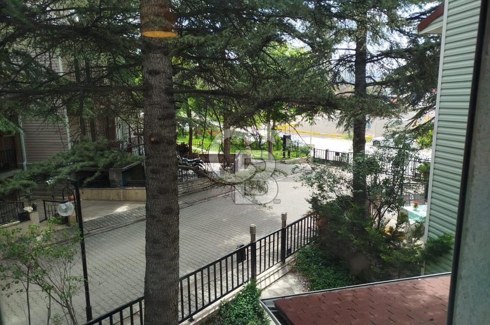 ÇAYYOLU YARENLER SİTESİNDE SATILIK VİLLA 