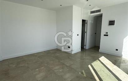BODRUM KIZILAĞAÇ'TA HAVUZLU 1.200 M2 BAHÇELİ SATILIK VİLLA