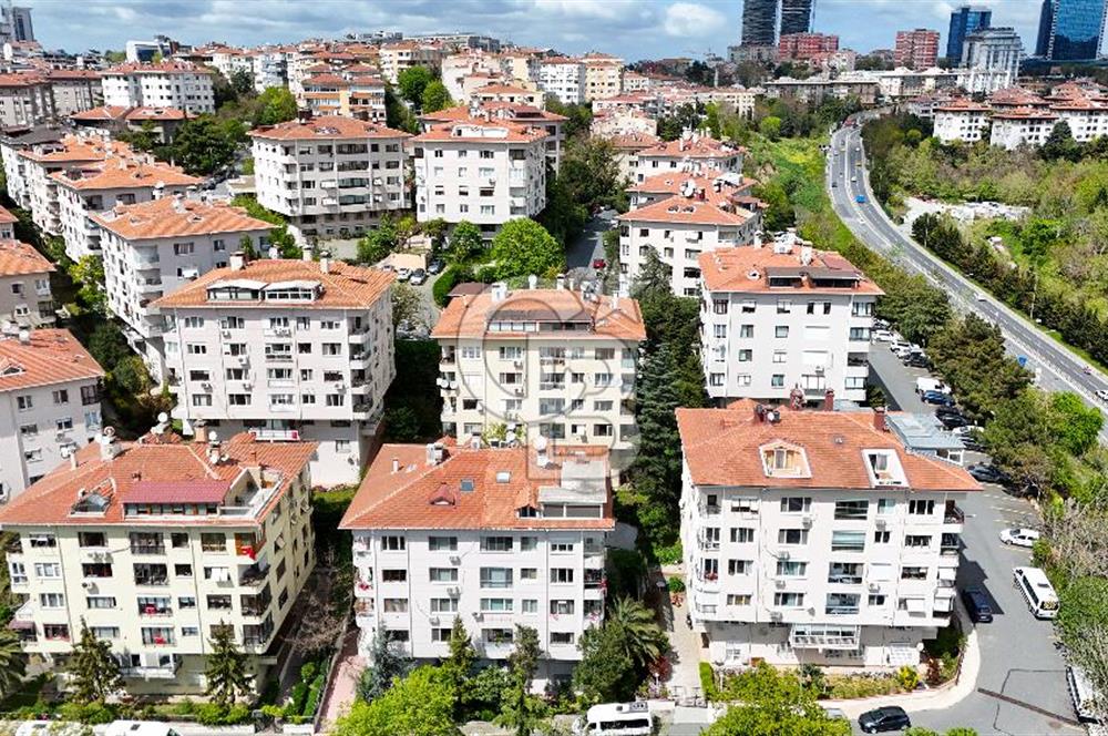 BEŞİKTAŞ, NİSPETİYE'NİN PRESTİJLİ LOKASYONUNDA FERAH 4+1 EŞYALI DUBLEKS DAİRE