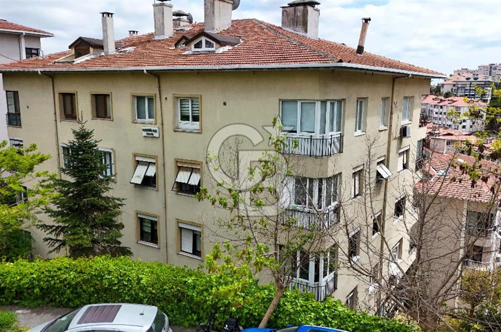BEŞİKTAŞ, NİSPETİYE'NİN PRESTİJLİ LOKASYONUNDA FERAH 4+1 EŞYALI DUBLEKS DAİRE