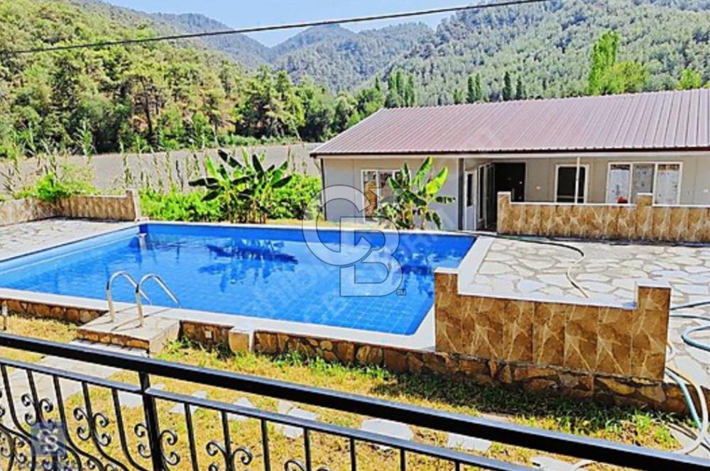 Muğla Ortaca 12 dönüm İçerisinde Satılık Tripleks Havuzlu Villa