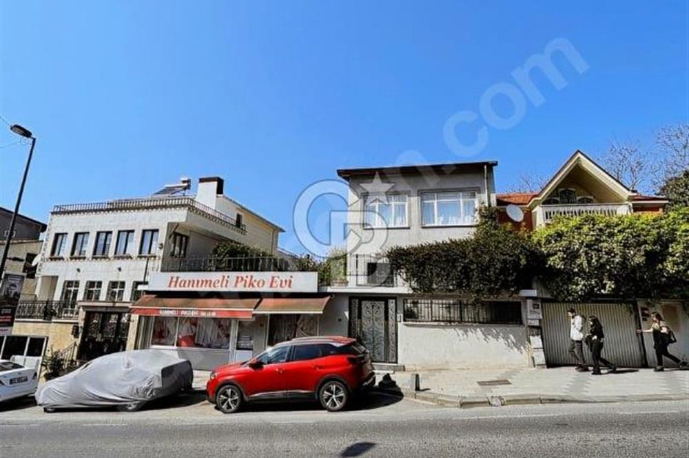 ÜSKÜDAR KISIKLI'DA 5+1 VİLLA