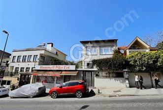 ÜSKÜDAR KISIKLI'DA 5+1 VİLLA