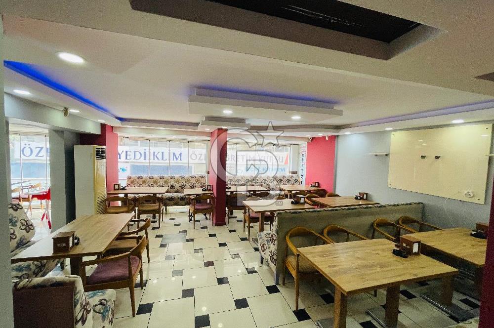İzmir Konak Mah.’de Devren Kiralık Pizza Dükkanı 