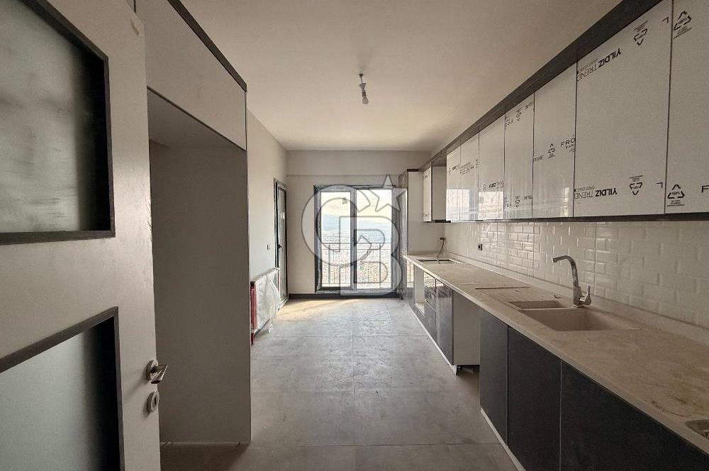 BAYRAKLI TOKİ 4. ETAP 3+ 1 DENİZ VE ŞEHİR MANZARALI KİRALIK DAİRE